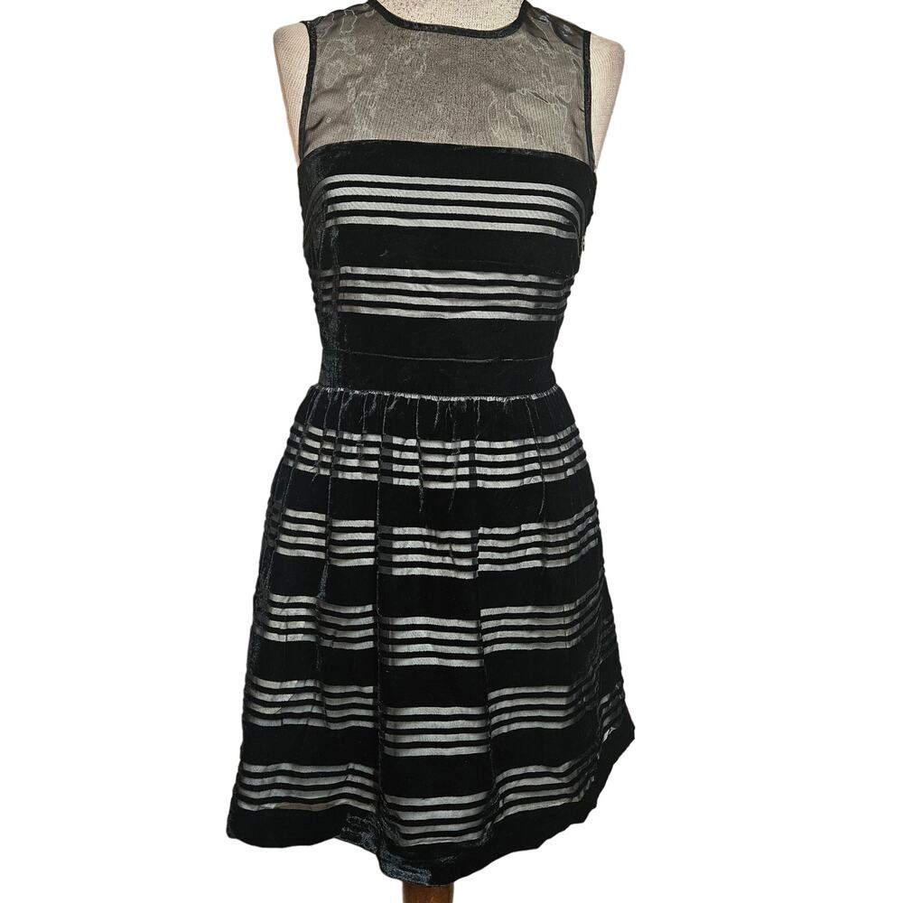 Jack Wills Striped Sleeveless Mini Dress with Pockets Size 2